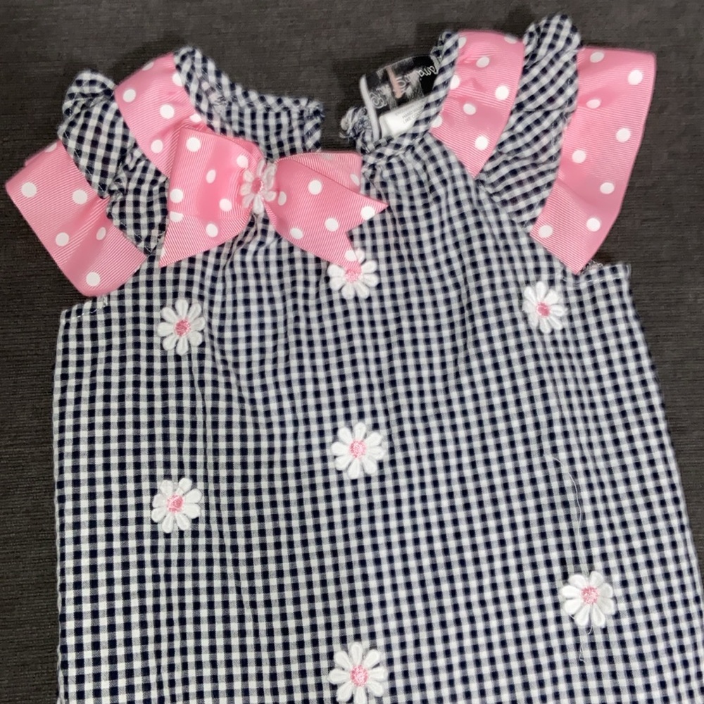 Matching set - Picture 2 of 3